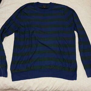 14th and union sweater